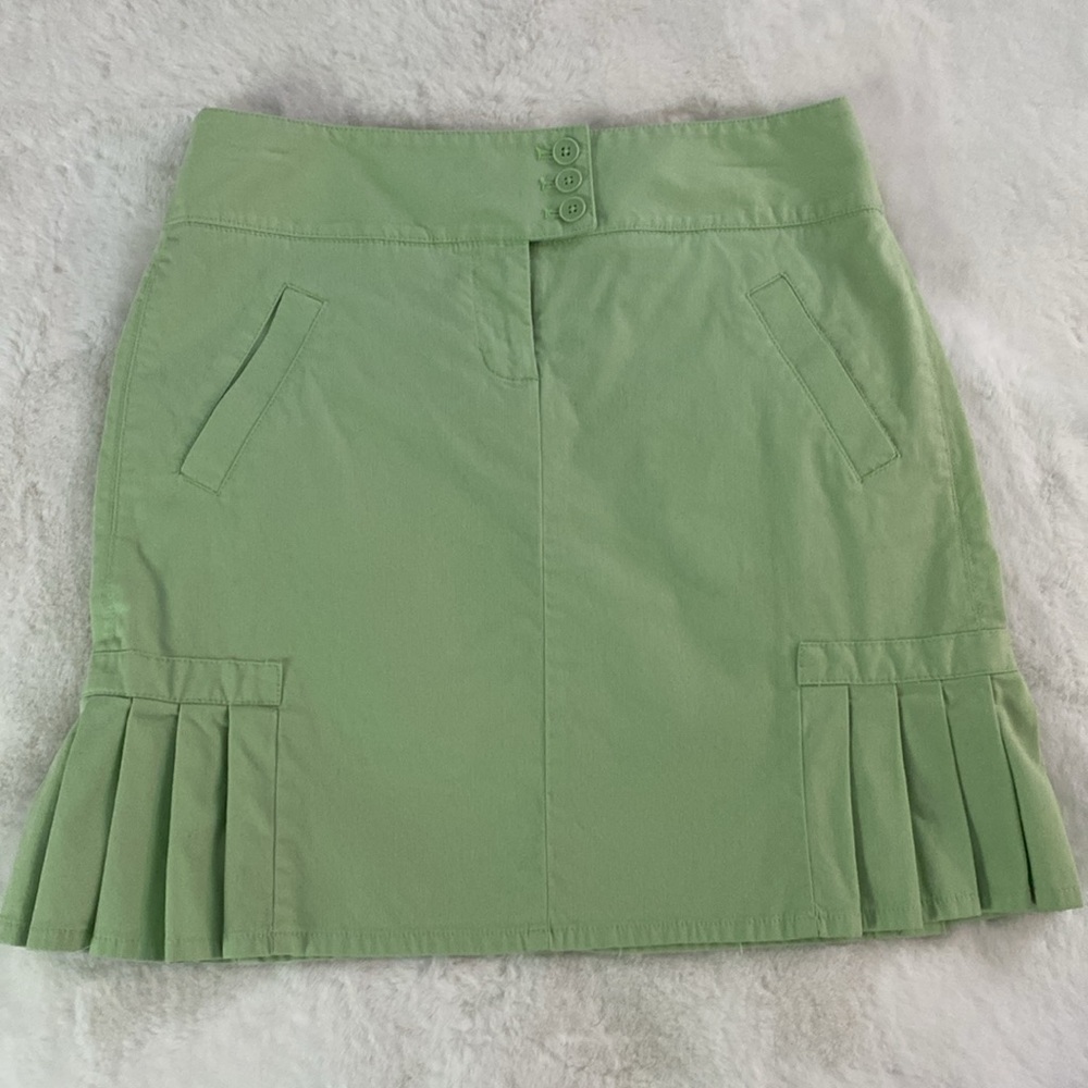 LOFT Green Skirt with Pleats size 4